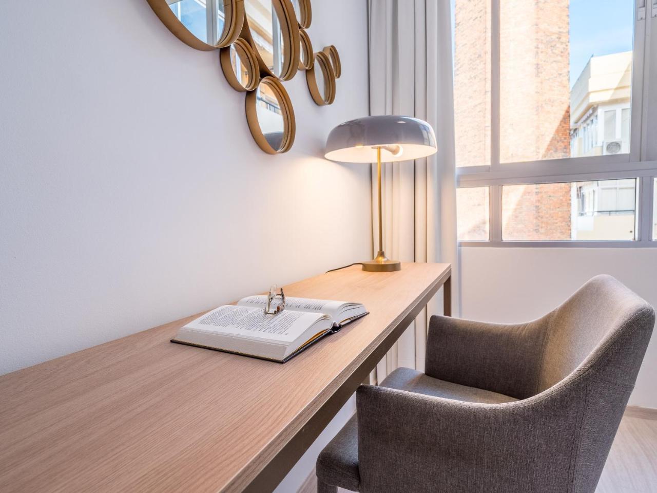 Malagueta Sea View - Premium Apartment Málaga Dış mekan fotoğraf