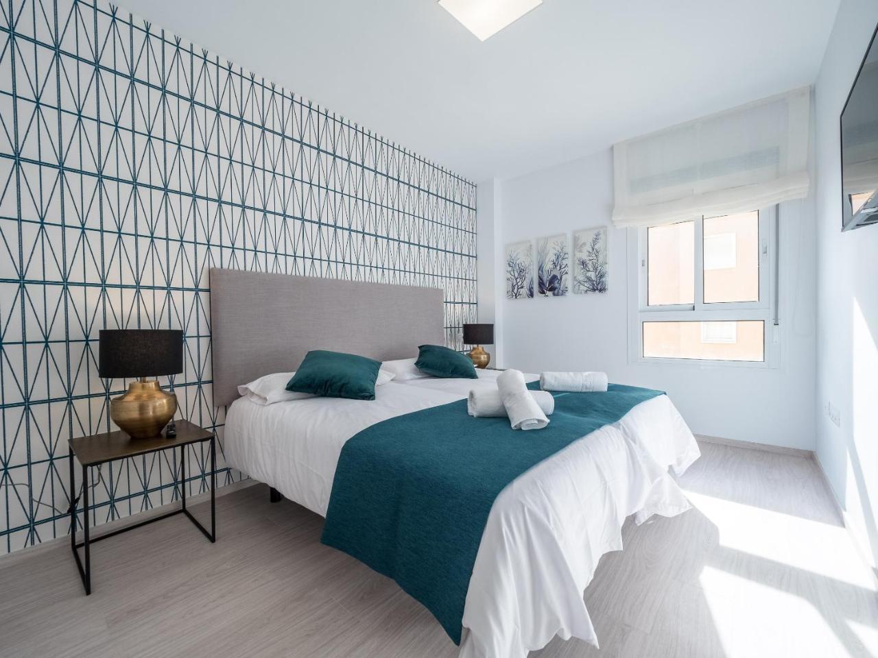 Malagueta Sea View - Premium Apartment Málaga Dış mekan fotoğraf